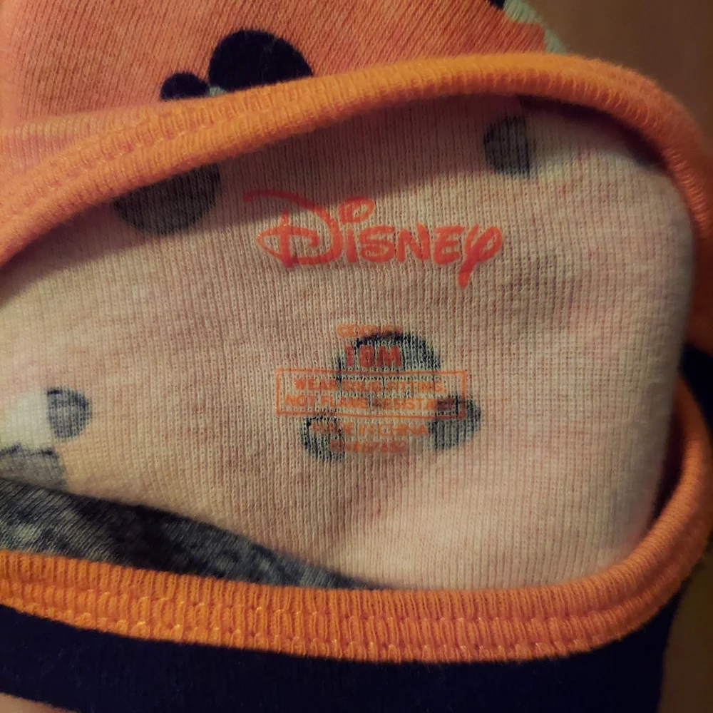 ⭐️ 5/$30 Minnie Mouse Halloween pajamas, 18 months
